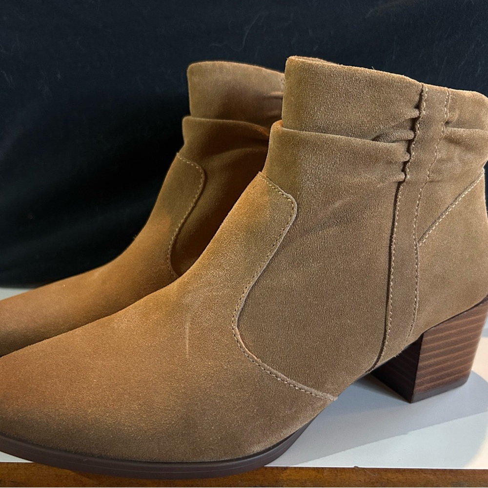 Women’s Naturalizer boot